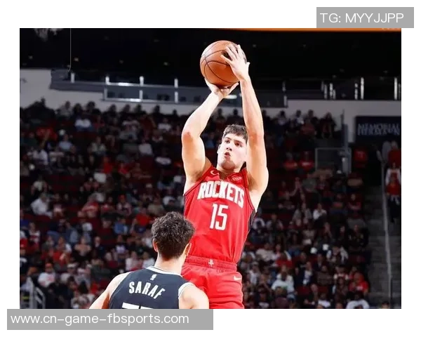 乌度卡变阵成功，火箭队弃双塔激活阿门，送8助攻 申京削减出手权